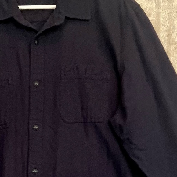 GAP Men's Chamois Button Up Shirt Sz XL Navy Blue Soft Overshirt - Picture 3 of 15